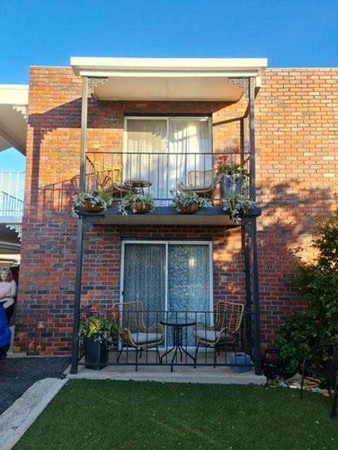 Town House Motor Inn Horsham Buitenkant foto