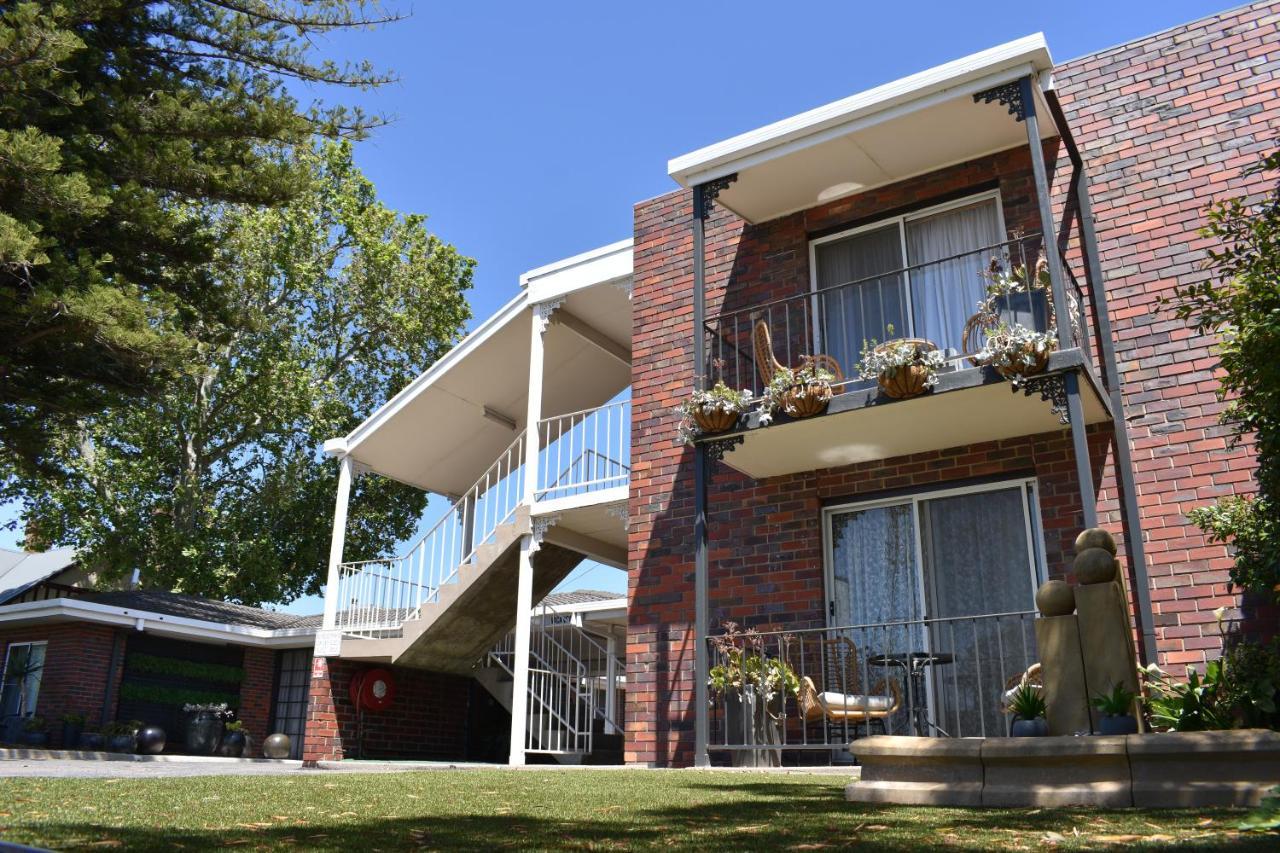 Town House Motor Inn Horsham Buitenkant foto