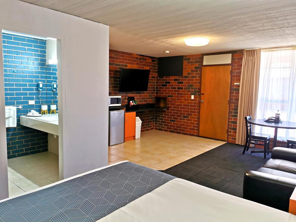 Town House Motor Inn Horsham Buitenkant foto